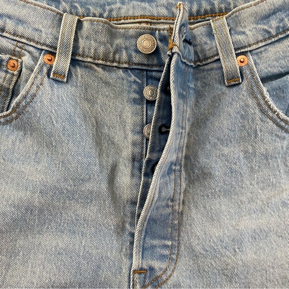 Levi Jeans - Picture 3 of 4